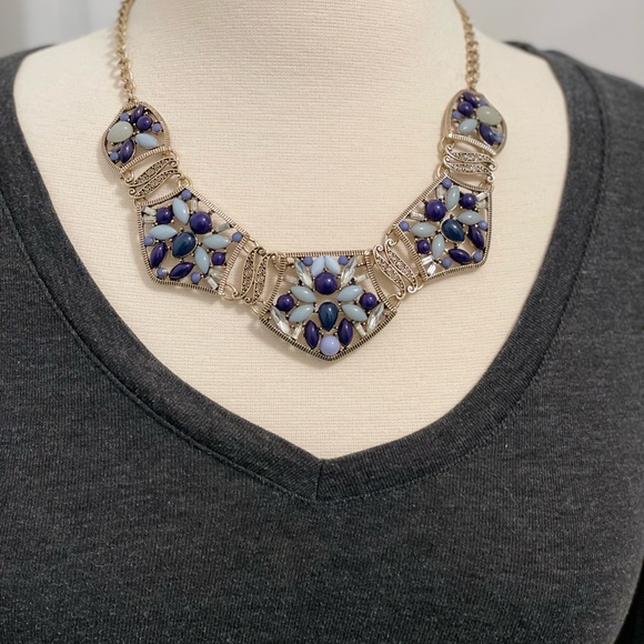 New York & Co Statement Necklace - Picture 3 of 3